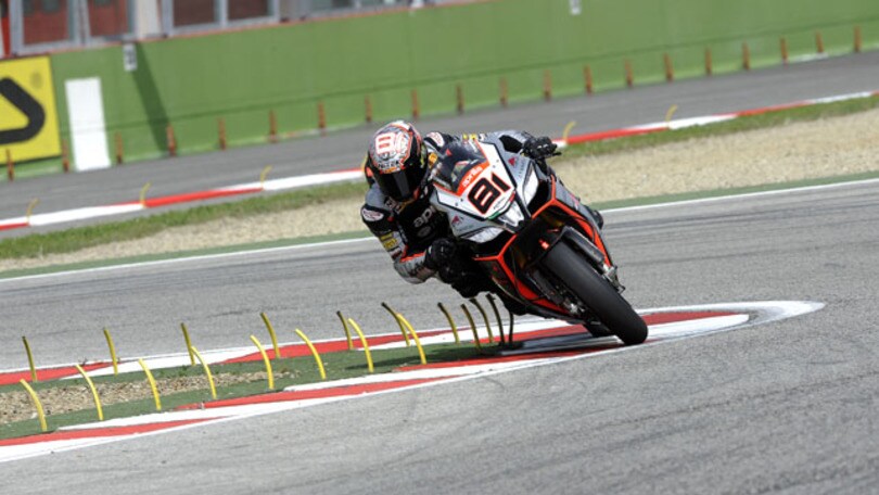 SBK Imola: Jordi Torres dentro un tubo!