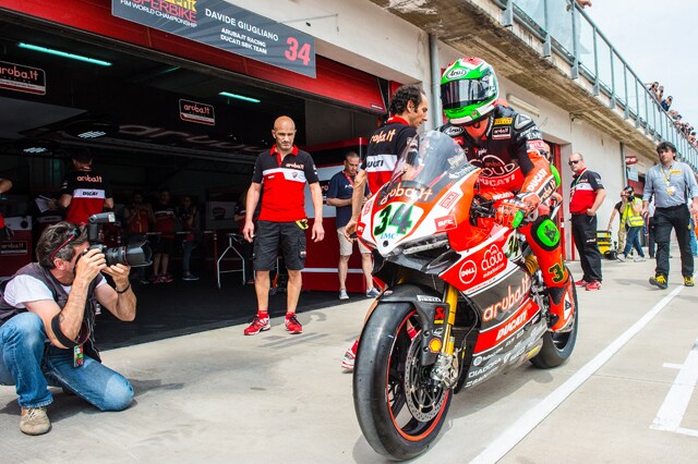 Imola, Giugliano: Ducati migliorata!