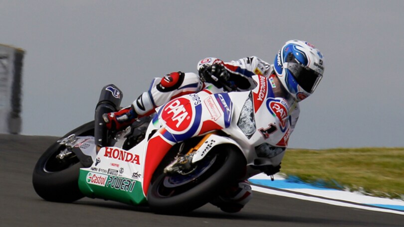 Guintoli: "La nuova Honda è ok!"