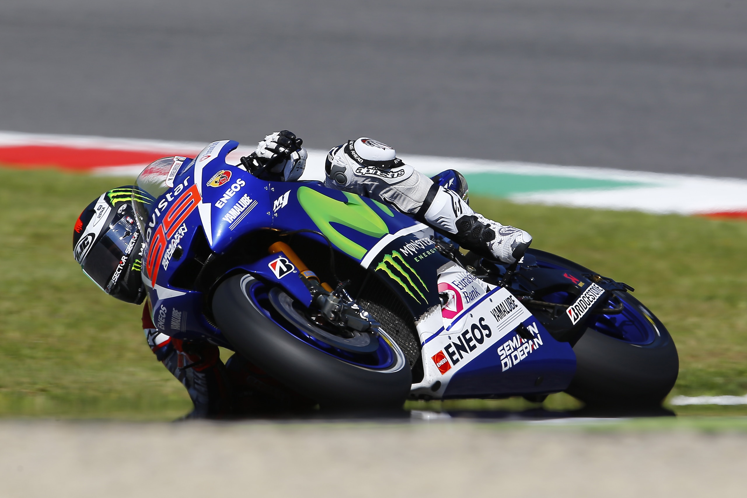 Lorenzo si prende le FP3, tre GP15 nei primi 4