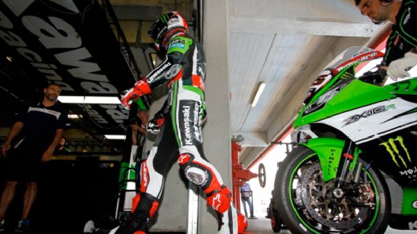 Test a Portimao positivi per Rea e Sykes