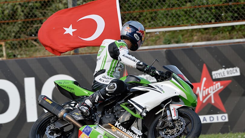 Superstock 600: Razgatlioglu campione