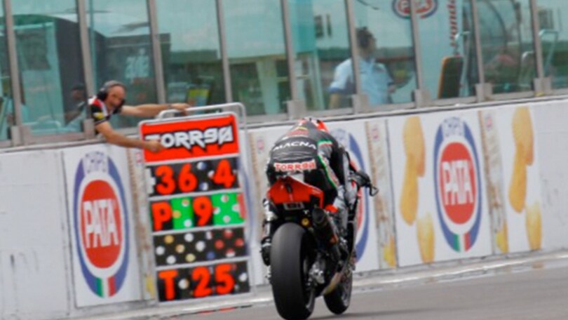 SBK, Misano: Torres svetta in FP3