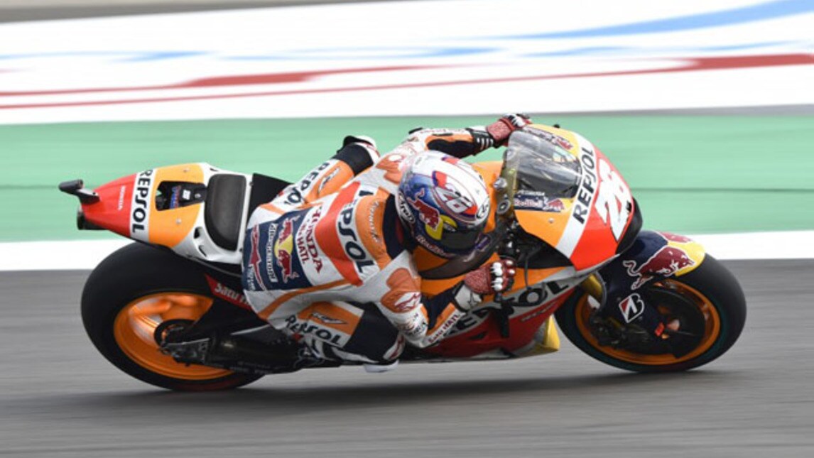 MotoGP Assen le immagini della pole di Rossi