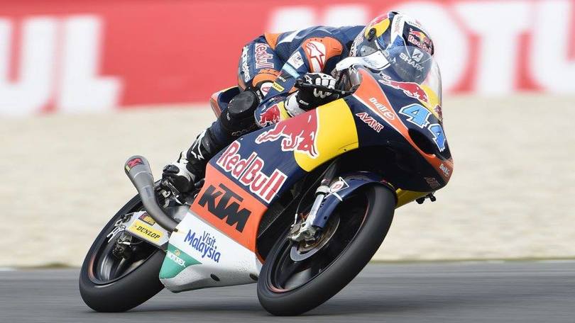 Moto3 Assen, vince Oliveria, niente da fare per Bastianini