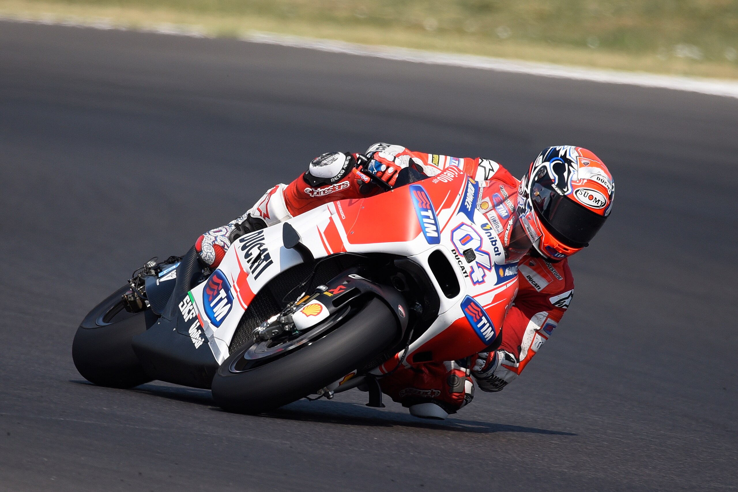 Ducati lavora sull'assetto da gara