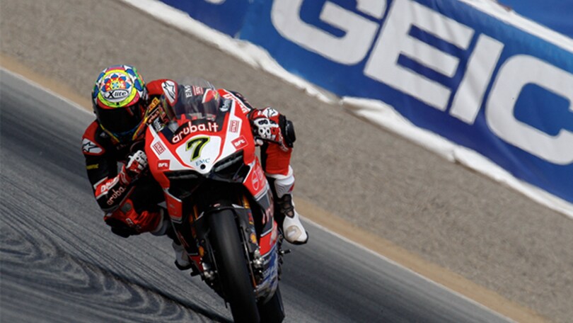 Laguna Seca: Davies trionfa in gara1