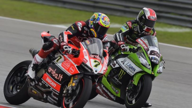 SBK Malesia, gara 2: Biaggi KO. Davies rovina la festa a Rea
