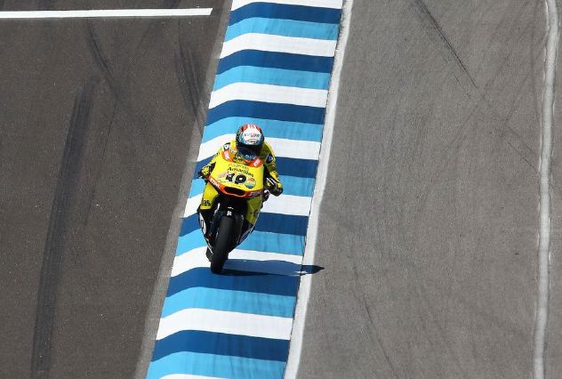 Moto2 Indy - QP: imbattibile Rins