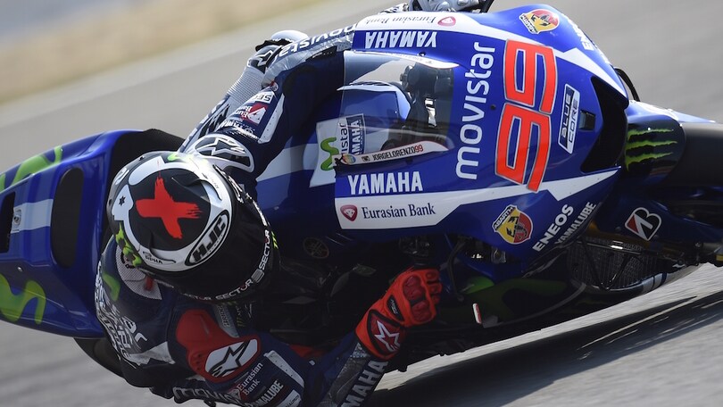 Lorenzo ha il passo, Marquez il giro