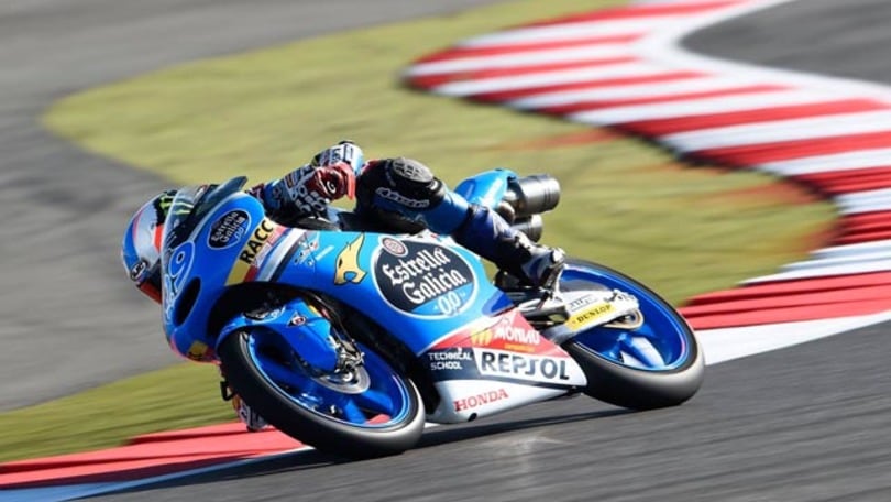 Moto3 Silverstone: prima pole per Navarro