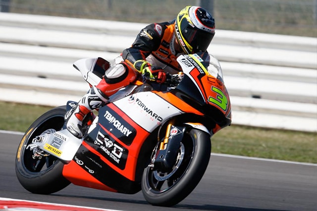 Moto2: Simone Corsi leader in FP1