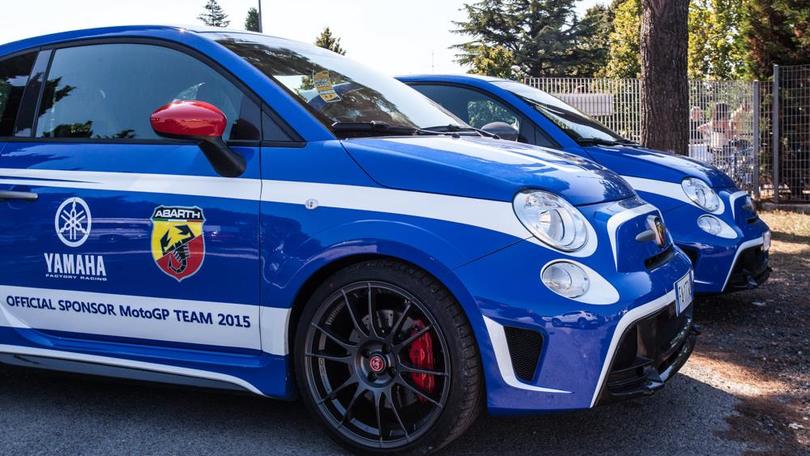 MotoGP, Abarth omaggia il team Yamaha con tre 695 speciali