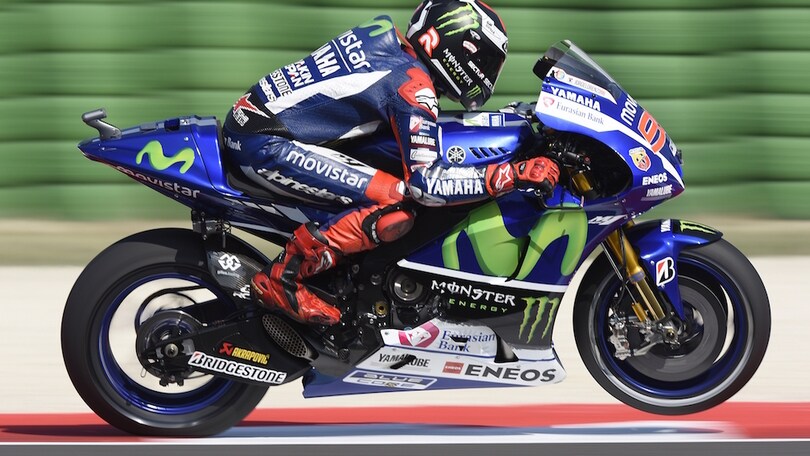 Lorenzo in pole, Rossi in prima fila