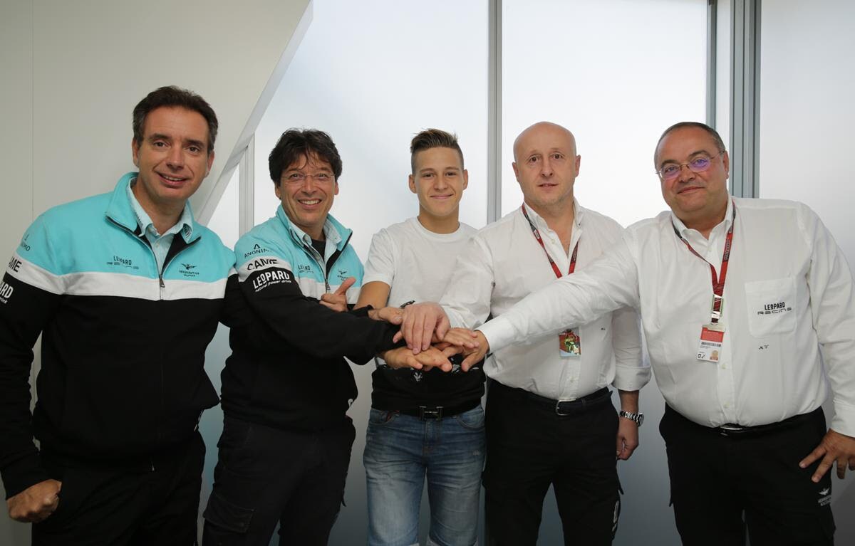 Quartararo firma con Leopard