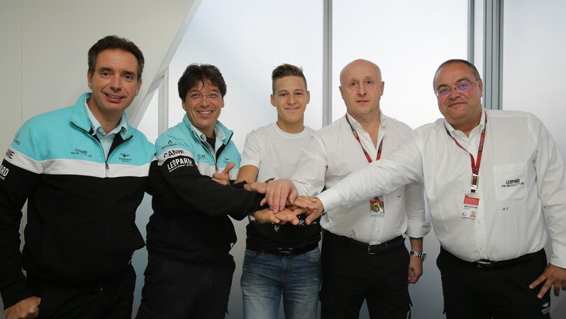 Quartararo firma con Leopard