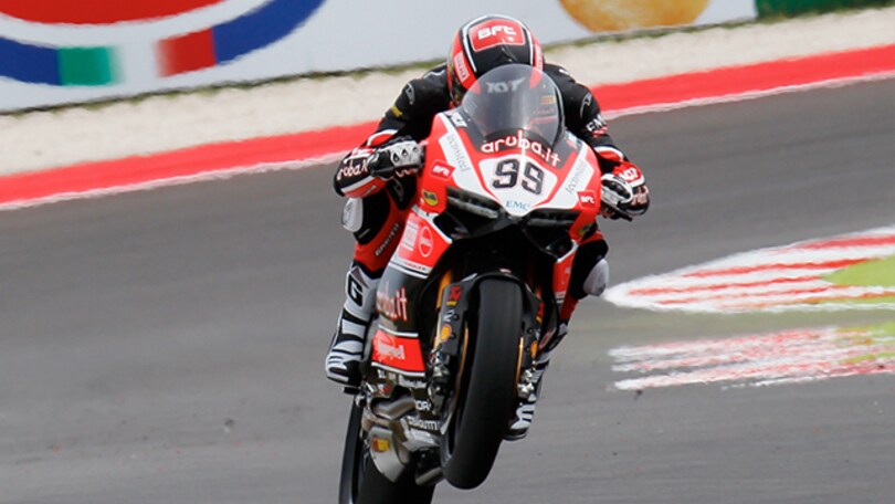 Scassa e Fores sostituiscono Giugliano