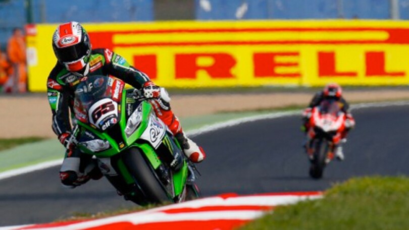 SBK: Rea chiude al comando il venerdì