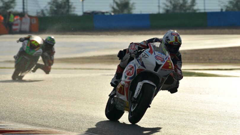 STK 600 Francia: Fernandez e Bassani... un altro pianeta!