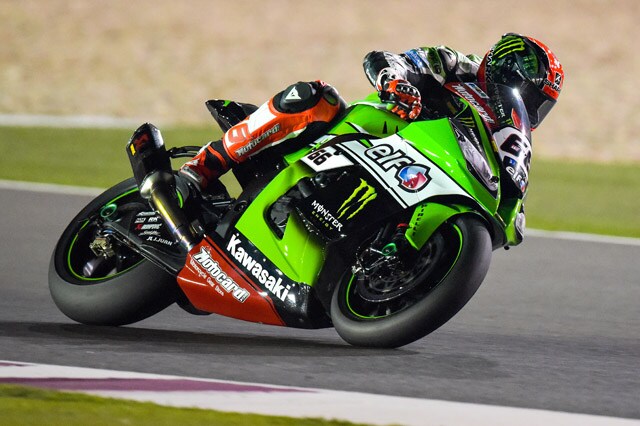 SBK: in qualifica Sykes strapazza tutti