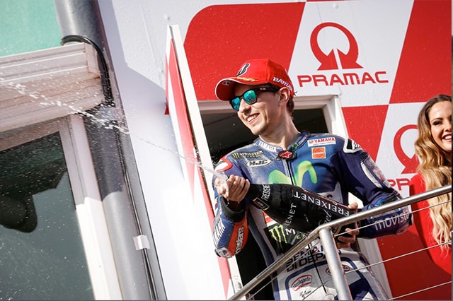 Lorenzo: "Marquez era troppo forte..."