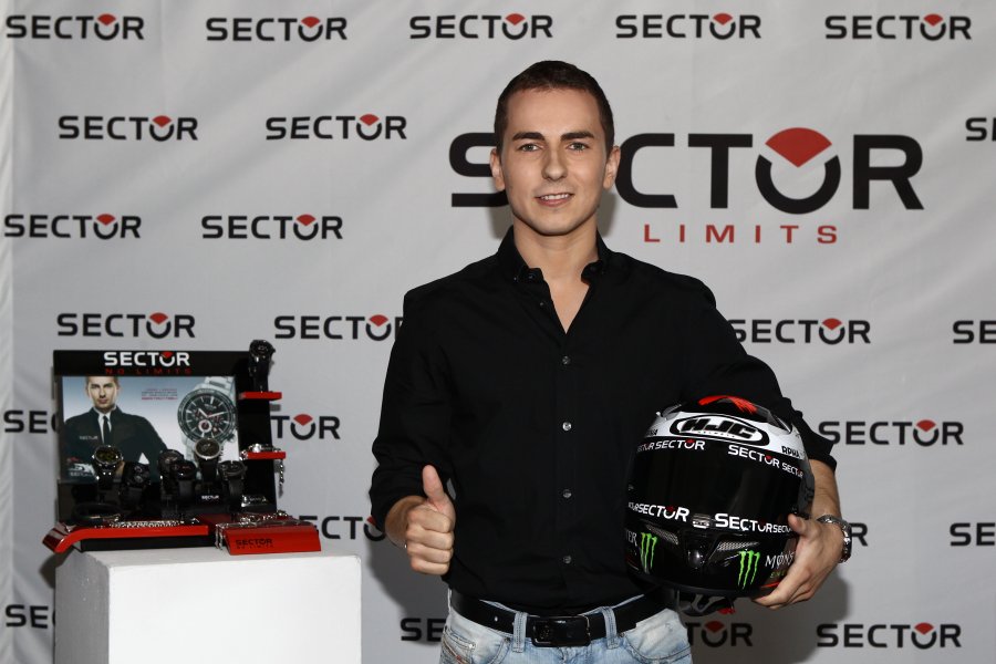 MotoGP, lo sponsor scarica Lorenzo
