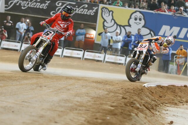 SuperPrestigio: Baker batte Marquez 