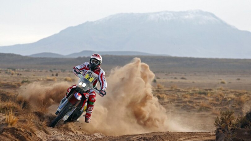 Dakar 2016: Gonçalves, leader e soccorritore