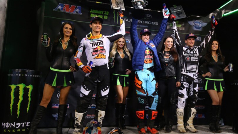 Supercross USA: terza vittoria per Dungey