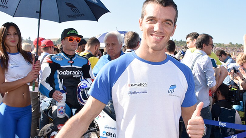 Aprilia con De Angelis e Savadori