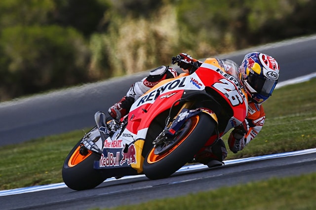 Pedrosa giù a Phillip Island