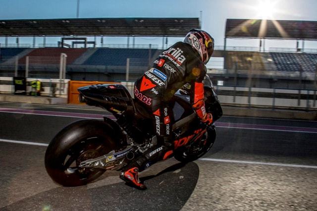 Aprilia, i test di Losail