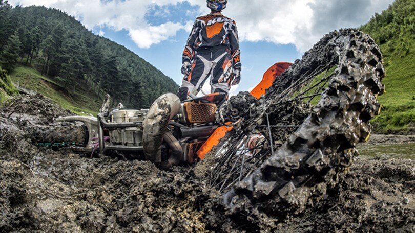 L'enduro a Striscia la Notizia
