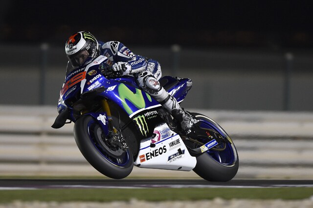 MotoGP Qatar, qualifiche: Lorenzo, pole storica