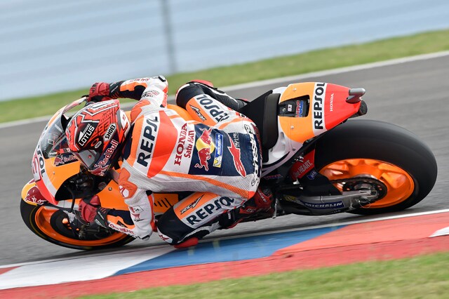 MotoGP Argentina: tutti giù per terra!