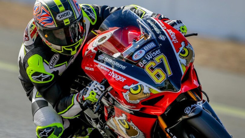 British Superbike al via: tutti contro “Shakey” Byrne