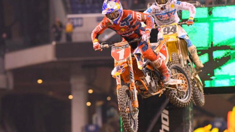 AMA Supercross: Roczen contro Dungey a Foxboro