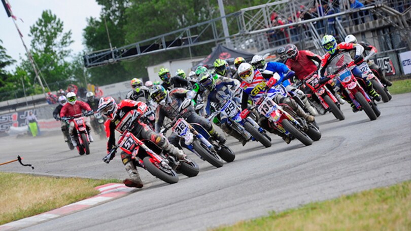 Supermoto, la pioggia non ferma Pomposa