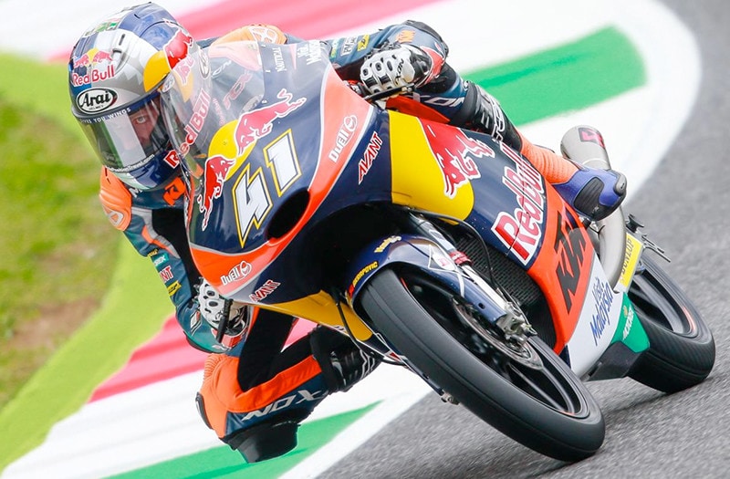 Moto3, Mugello: vince Binder nel mucchio selvaggio
