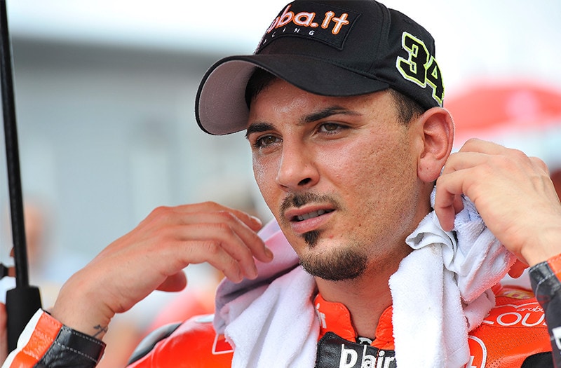 SBK, Giugliano: "Aiuterò Davies a vincere il mondiale"