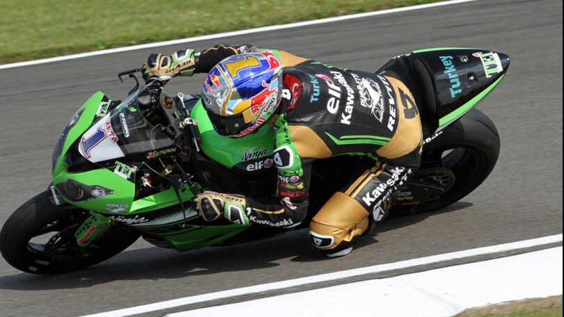 SS Donington, Superpole: Sofuoglu non fa sconti, gli azzurri al top
