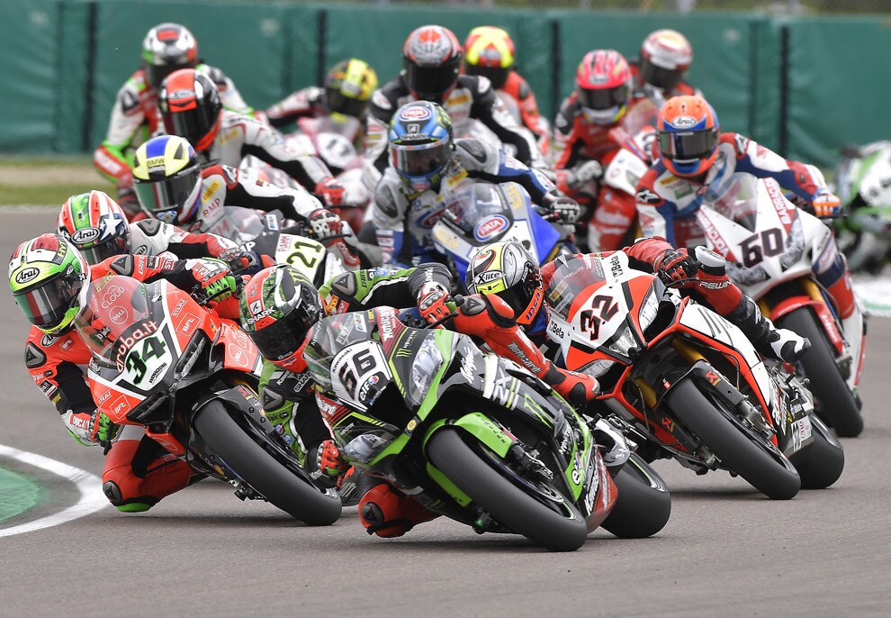 Superbike Donington: sfida Ducati-Aprilia-Kawasaki DIRETTA GARA1