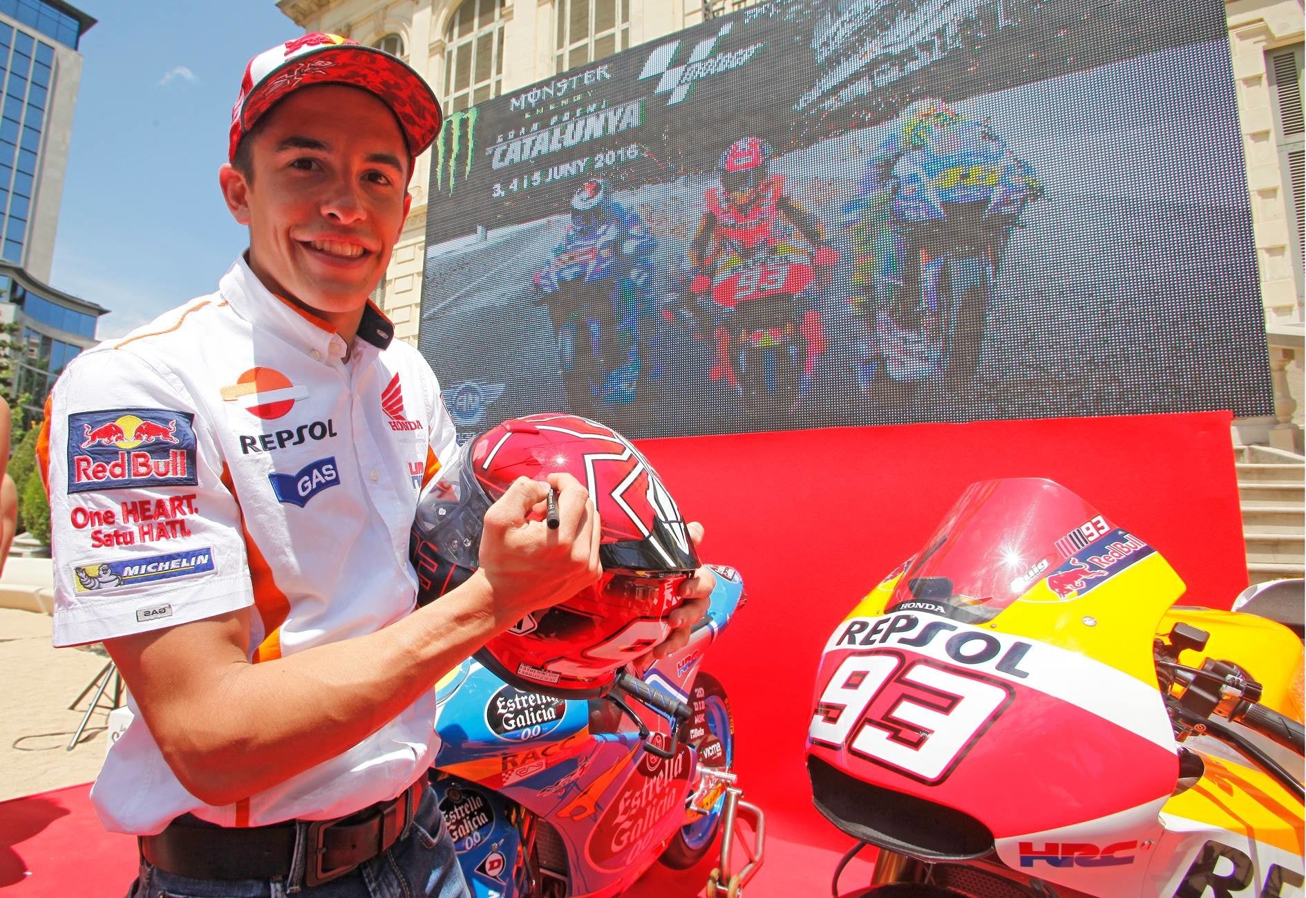 Marquez rinnova con Honda fino al 2018