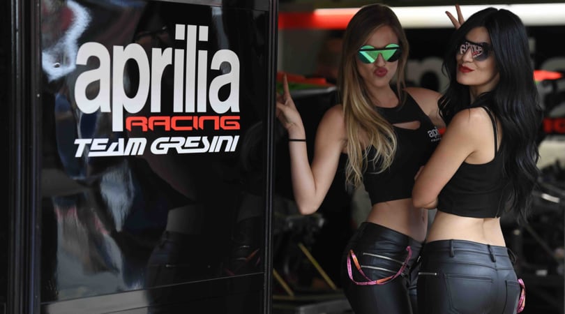 Sexy MotoGP: le ragazze più belle del paddock di Barcellona