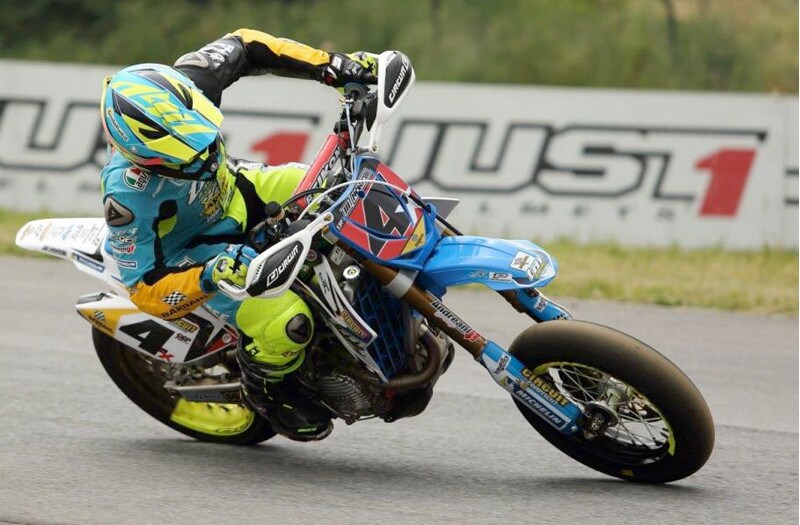 Supermoto: vincono Chareyre e Monticelli