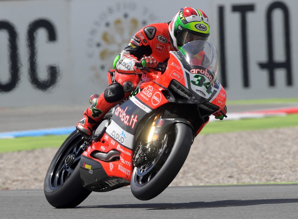 SBK Misano, libere1: Giugliano davanti a tutti