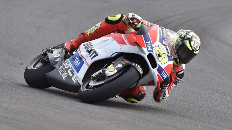 MotoGP Assen, libere2: conferma Iannone, Rossi secondo