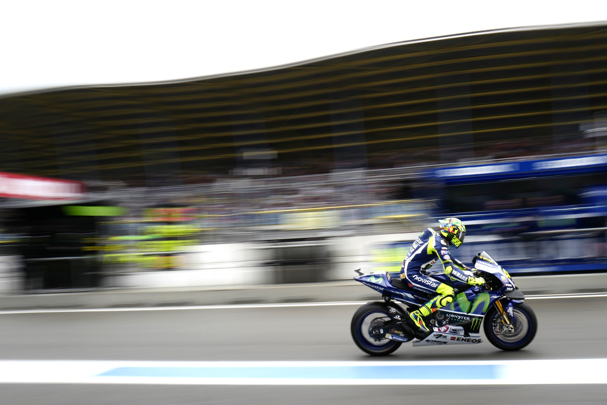 Assen: la gara della MotoGP, in diretta