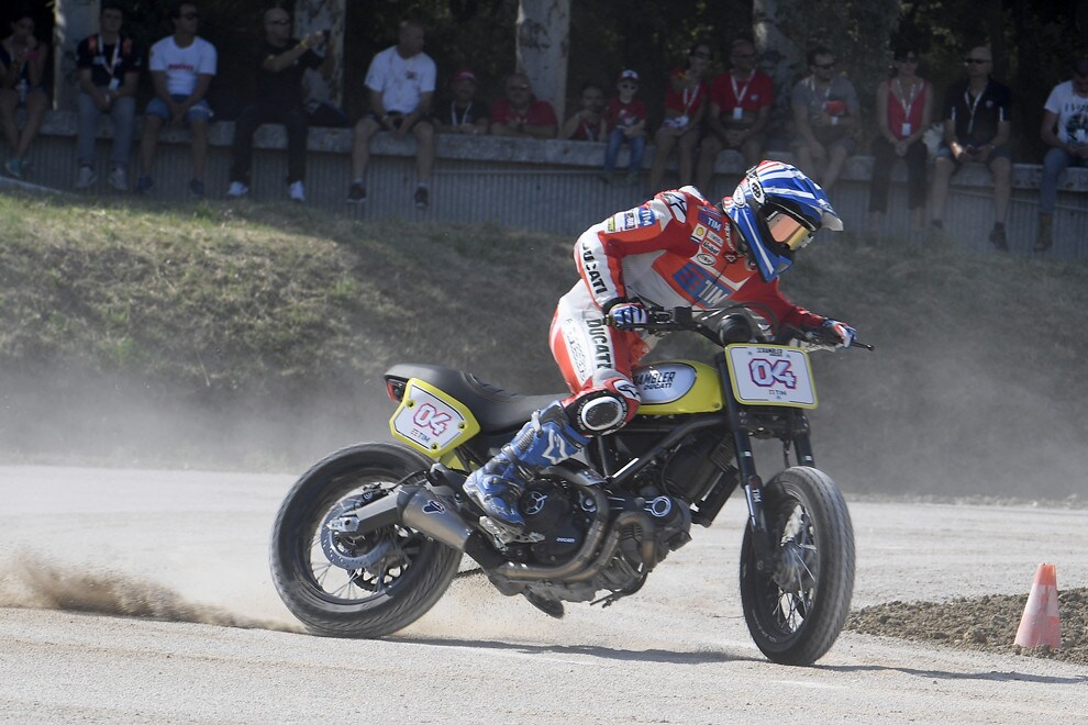 World Ducati Week, gara Flat Track: Dovizioso davanti a Bayliss