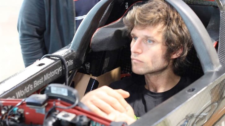 Guy Martin verso il Guinness, a oltre 605 km/h!